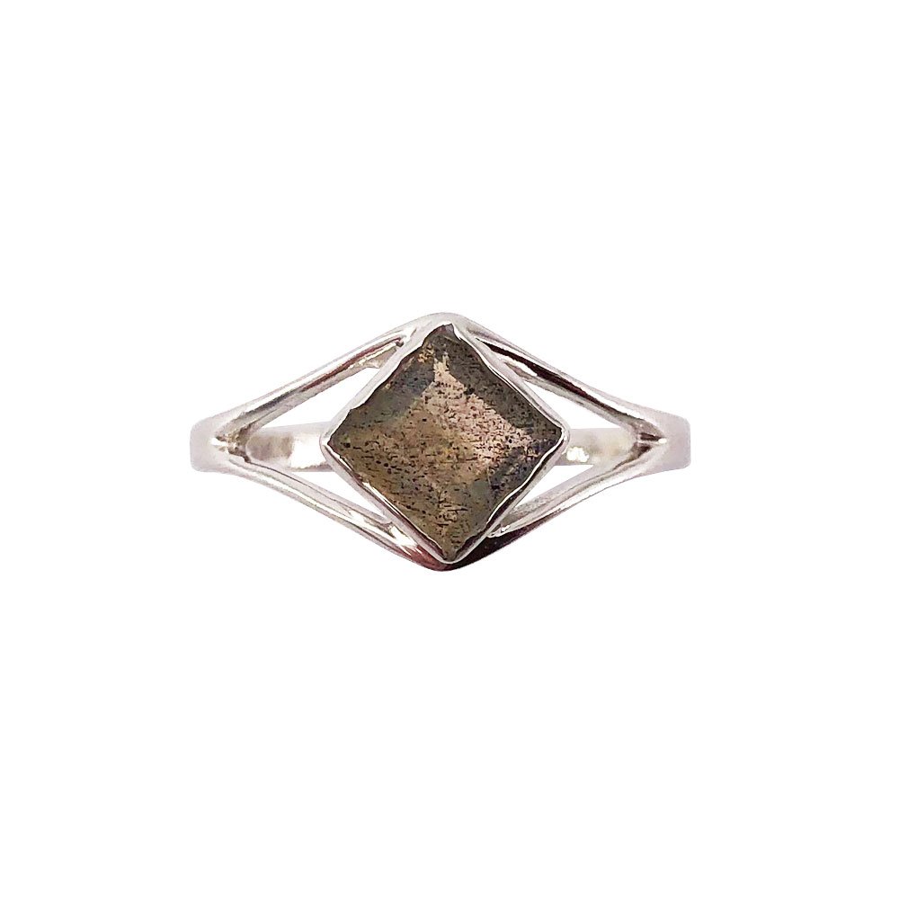 Bague Labradorite “Elisabeth” – Argent 925