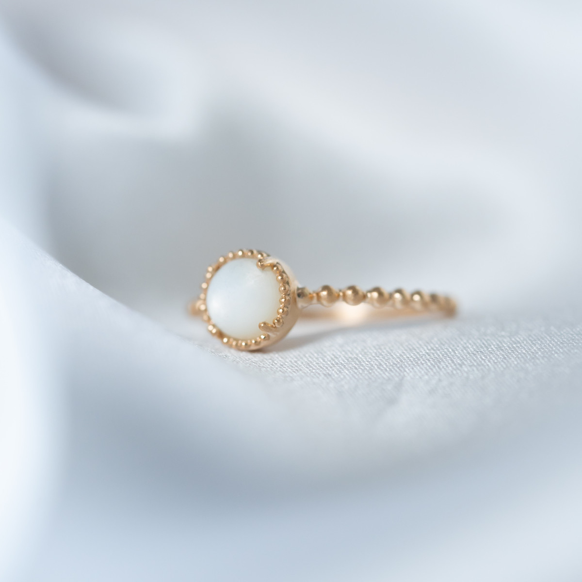 Bague Nacre Blanche plaqué or