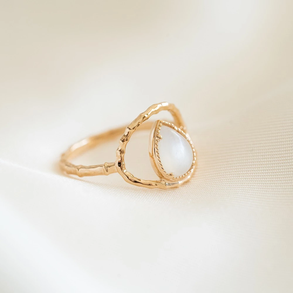 Bague Pierre de Lune Ora plaqué or